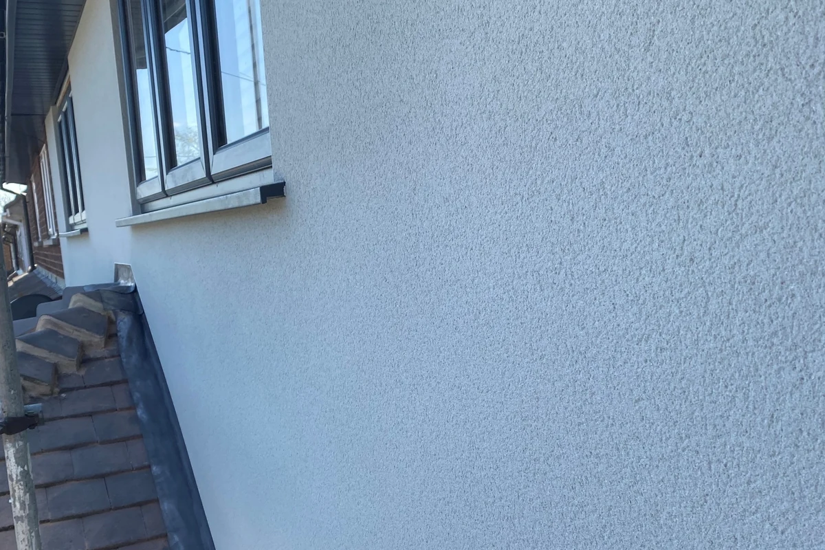 Full-mesh monocouche render system project photography in Cranham, Essex