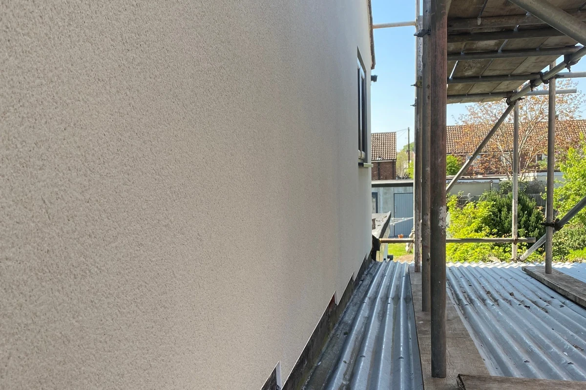 Full-mesh monocouche render system project photography in Cranham, Essex