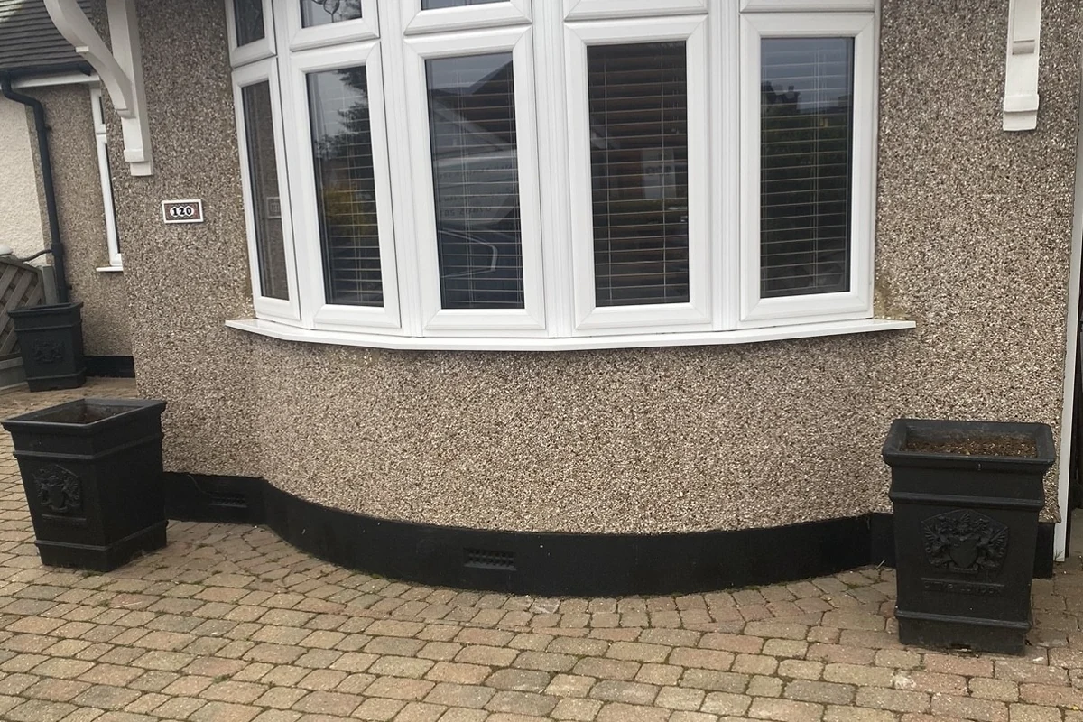 Silicone render transformation project photography in Grays, Essex